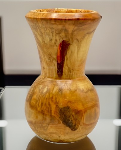 Artistry Hand Carved Aspen Wood Bud Vase Home Deco 4.75” Tall  2.75” Wide