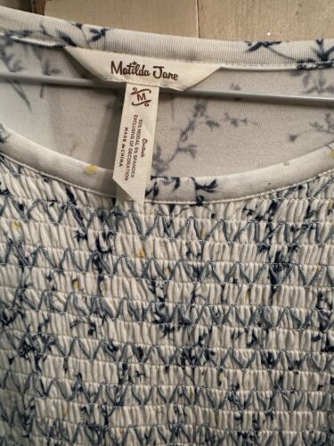 Matilda Jane size medium white with blue flowers tunic top - Picture 2 of 5