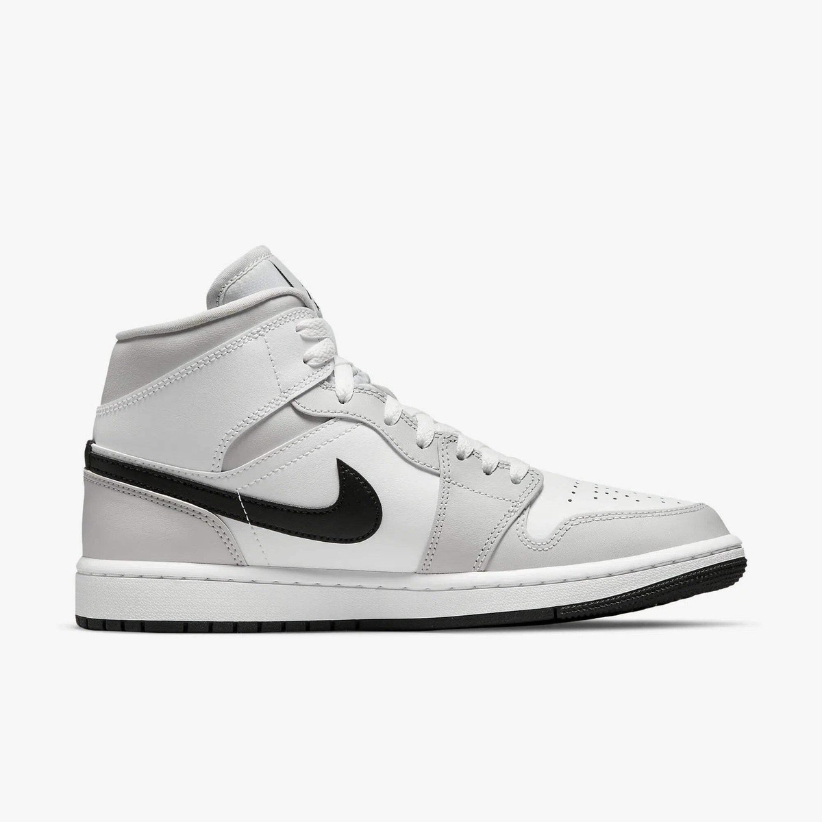 ☆人気☆【NIKE】☆Nike Wmns Air Jordan 1 Mid ☆Grey Fog☆ Amazon.com | Jordan Nike Mid Women's Basketball Shoes, Grey