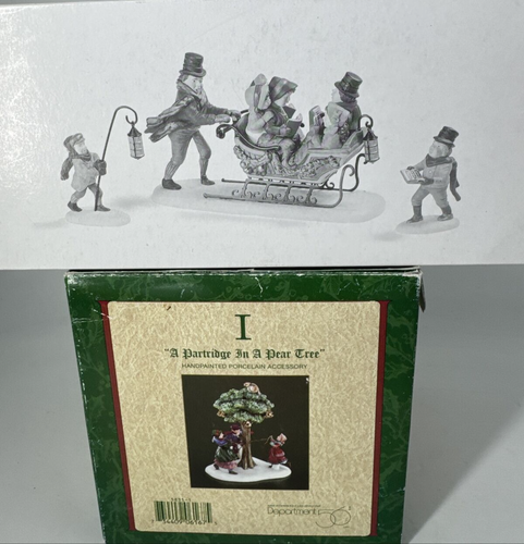 Department 56 Snow Village Set of 3: Here We Come a’ Caroling