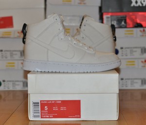 dover street market dunk