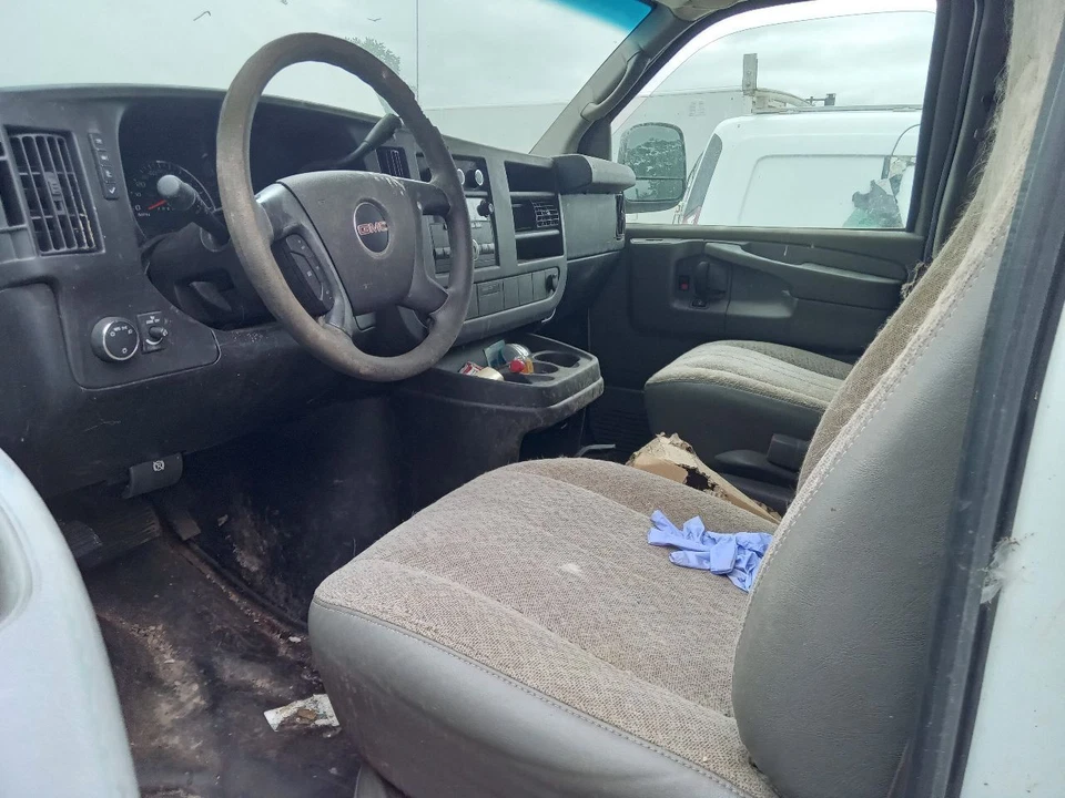 Used Automatic Transmission Assembly fits: 2014 Gmc Savana 1500 van AT 4.3 Grade Foto 4 de 4