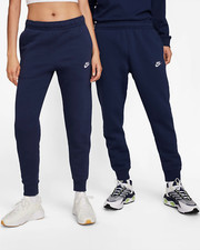 NIKE Sportswear Club Fleece Standard Fit Taper leg jogger/sweatpants/tracksuit