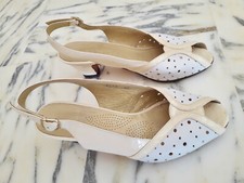 CHAUSSURES ESCARPINS Vintage blancs et beiges en cuir (37) 70's 1970