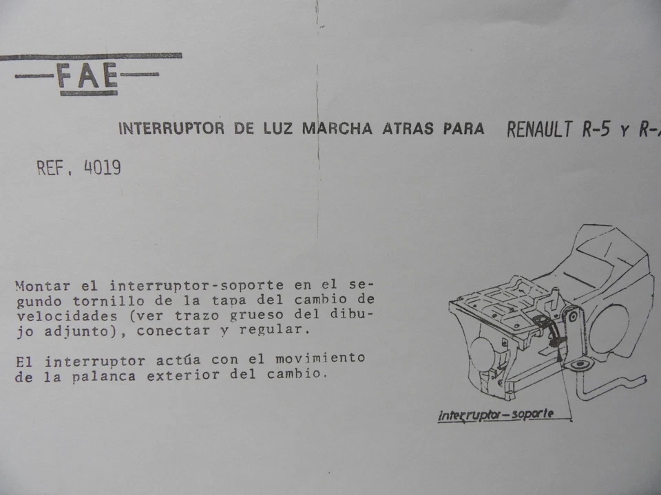 RENAULT 5,7, Interruptor de marcha atrás, Nuevo Foto 3 de 4