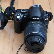 Nikon D60 DSLR Camera with 18-55mm Lens Official