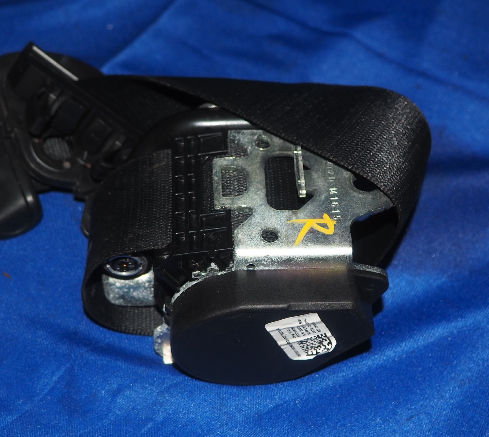 2014-2023 Maserati Ghibli Front Passenger Right Seat Belt Retractor Assembly OEM
