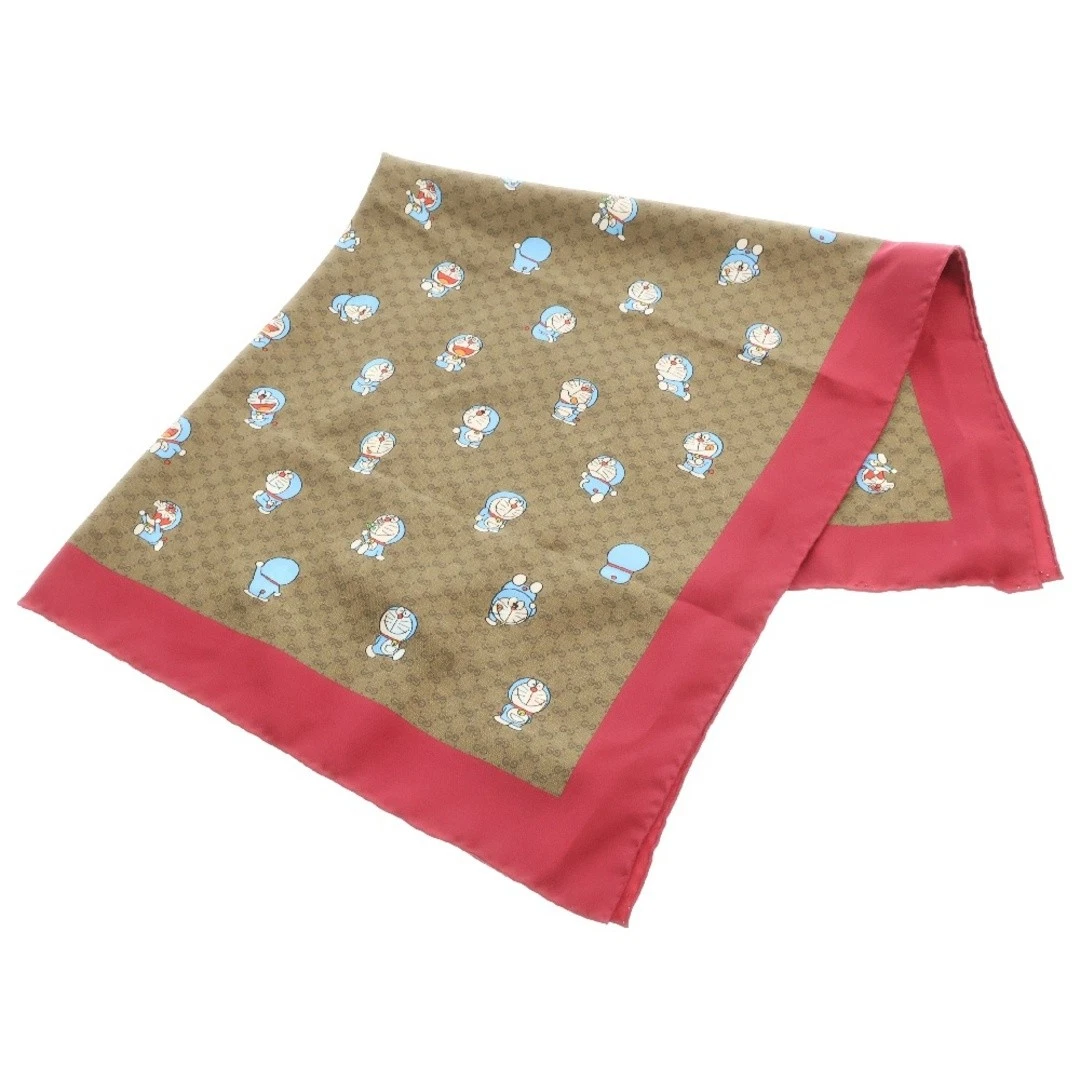 GUCCI x Doraemon micro foulard soie marron rouge 654645 3G001 occasion ae54b3452175d269c1