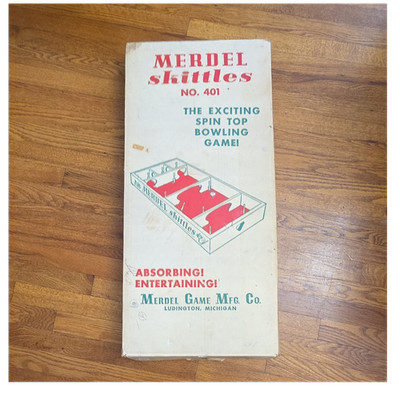 Vintage Merdel Game Skittles No 401  Excellent, Complete, Original box, spin top