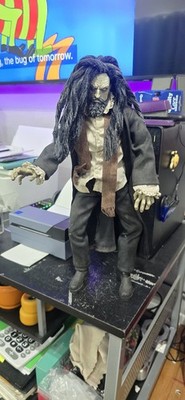 Art Asylum 18'' Rob Zombie Hellbilly Deluxe Tested Working Figure