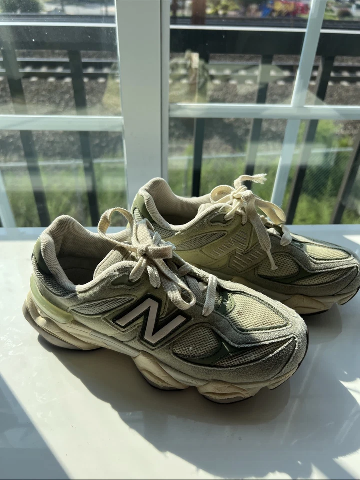 New Balance 9060 Kids Sneakers Size 3 Green/Grey - Image 2 of 4