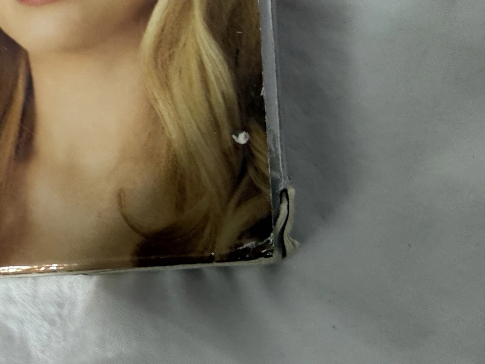 Urban Decay Disney Glinda Palette Oz the Great and Powerful New But DAMAGED Case - Image 4 of 4