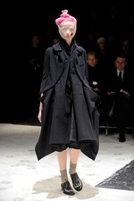 Comme des Gar ons Black Wool Sculptural Coat   Fall 2009   Size S