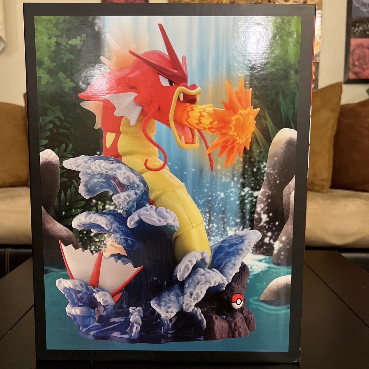 Pokemon World Championships 2025 Shiny Gyarados Deluxe Figure 