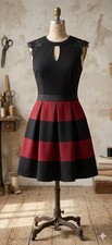 Speechless Black Garnet Lace Fit & Flare Dress Medium Keyhole Sleeveless