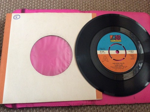 SISTER SLEDGE - MAMA NEVER TOLD ME / NEITHER ONE OF US..1973 7” vinyl 45rpm