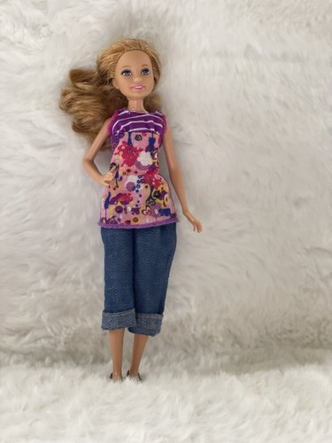 Mattel Barbie Sister Stacie 2010  Doll With Cute Outfit - Picture 2 of 5