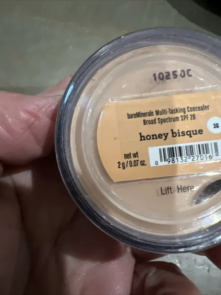 bareMinerals Multi-Tasking Concealer SPF 20 2g 0.07 oz- HONEY BISQUE - Image 3 of 4