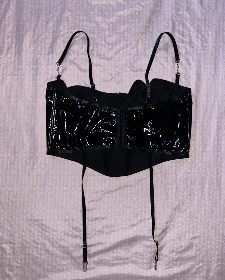 Top corsé gótico ForPlay Foto 2 de 3