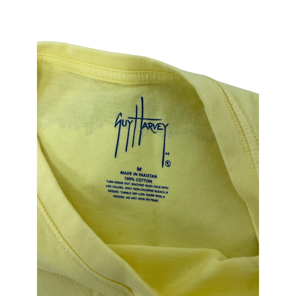 Camiseta Guy Harvey Mujer Mediana Amarilla Manga Larga Escote en V Gráfico Tropical Foto 3 de 4