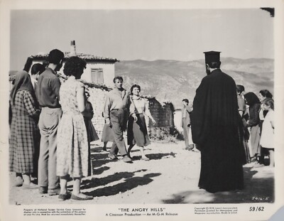Hollywood Robert Mitchum + Gia Scala in The Angry Hills (1959) Orig Photo 859
