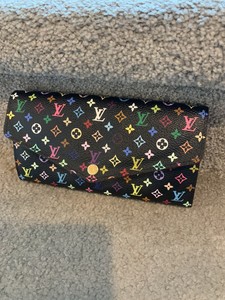 Authentic Louis Vuitton Sarah long 