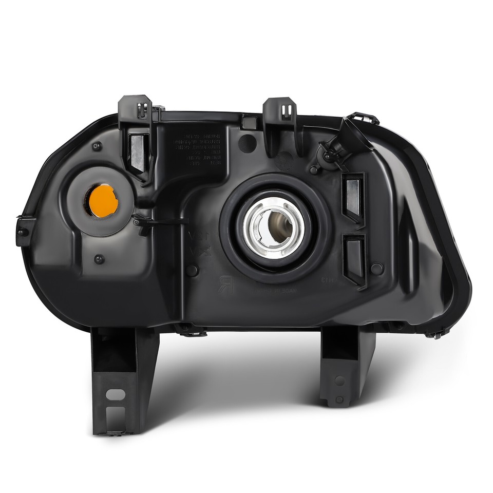 For Chevy HHR 20062011 Chrome Housing w/Reflector Headlights Assembly