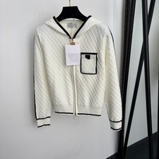 Women Contrast Trim Zip-up Hoodie Jacket Quilted Texture Contrast Pocket sweater