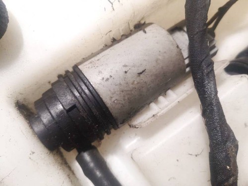 Waschwasserpumpe, Scheibenreinigung  BMW 3-Series DE2801458-58