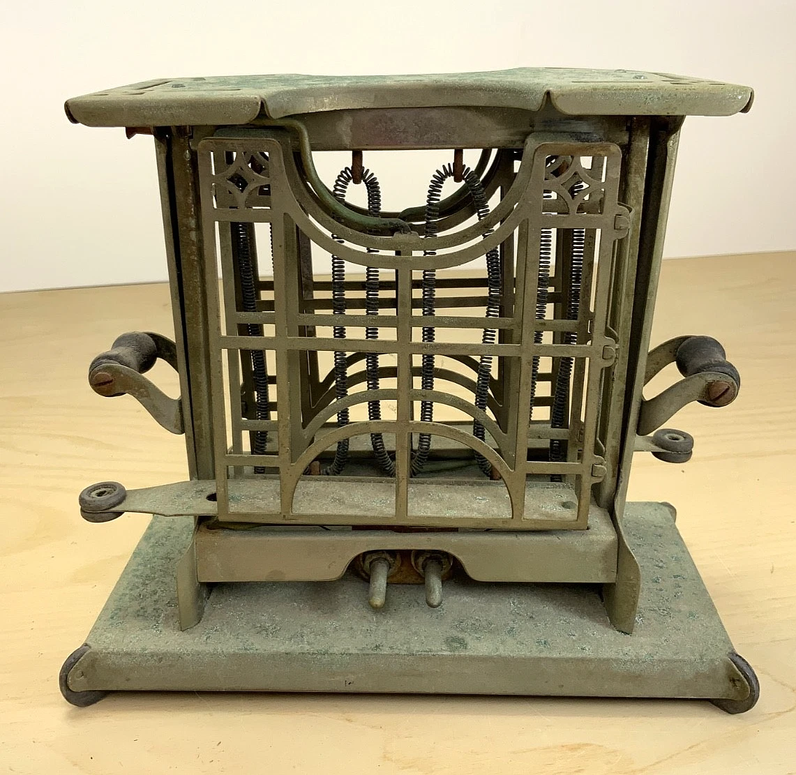 Antique Universal Toaster for sale | eBay