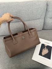 Women's Coffee Grain Leather Rectangle Shoulder Tote Silver Hardware