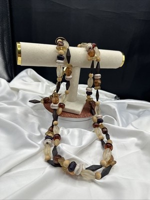 The Limited vintage belt/ necklace . Adjustable. 