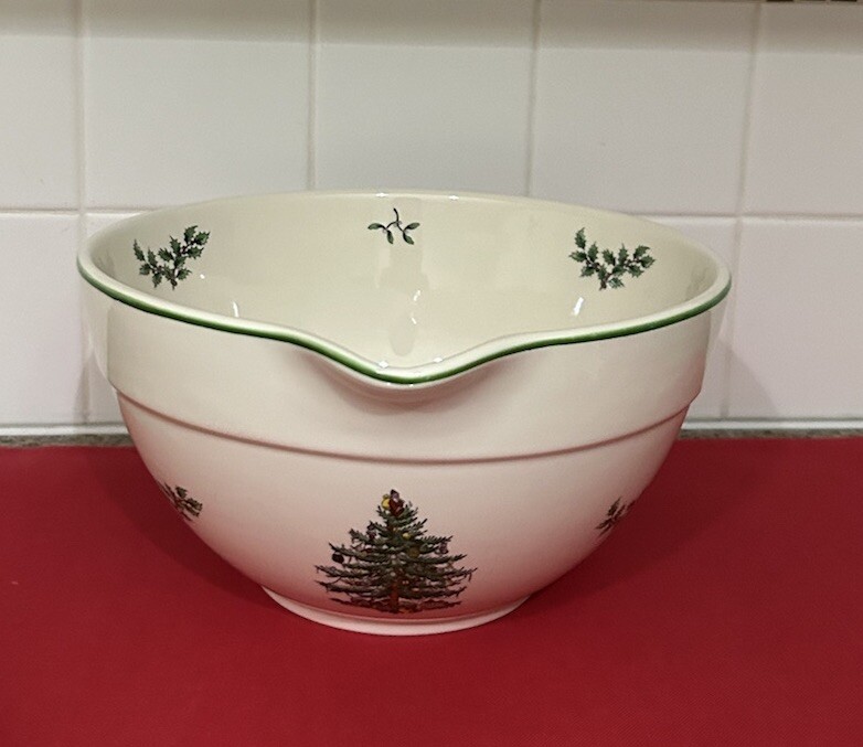 SPODE Mixing Bowl Holiday Kitchen Christmas Tree 16 Cup Porcelain  Vintage