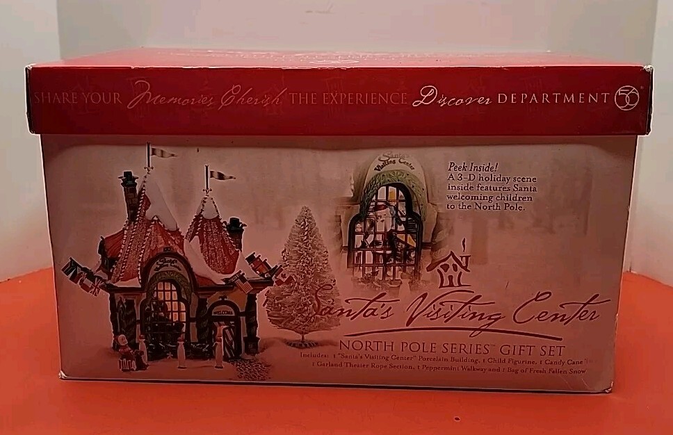 1999 Department 56 North Pole Santa's Visiting Center Gift Set