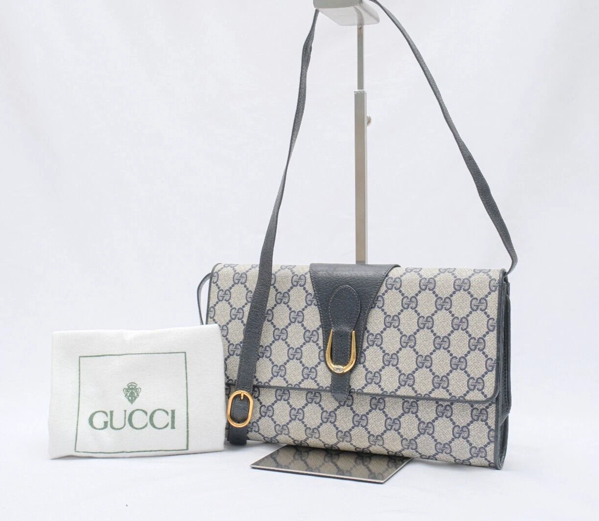 Sac à main bandoulière vintage Gucci bandoulière 2 voies GG bleu marine authentique