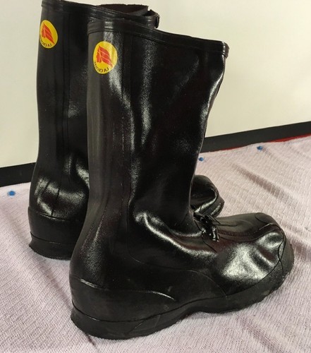 NEW OLD STOCK 1980s LA CROSSE MILITARY RUBBER 5 BUCKLE MID CALF OVER BOOTS - Picture 9 of 38