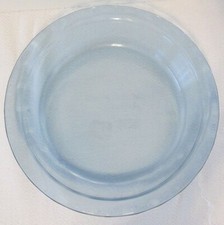 PYREX C209 Blue Glass 9.5" Ruffled Edge Pie Pan Plate Deep Dish Made in USA