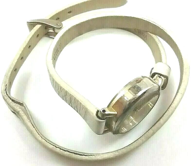 Correa de cuero blanca envolvente para reloj Peugeot *Se vende como está sin devoluciones SIN PROBAR Foto 3 de 4