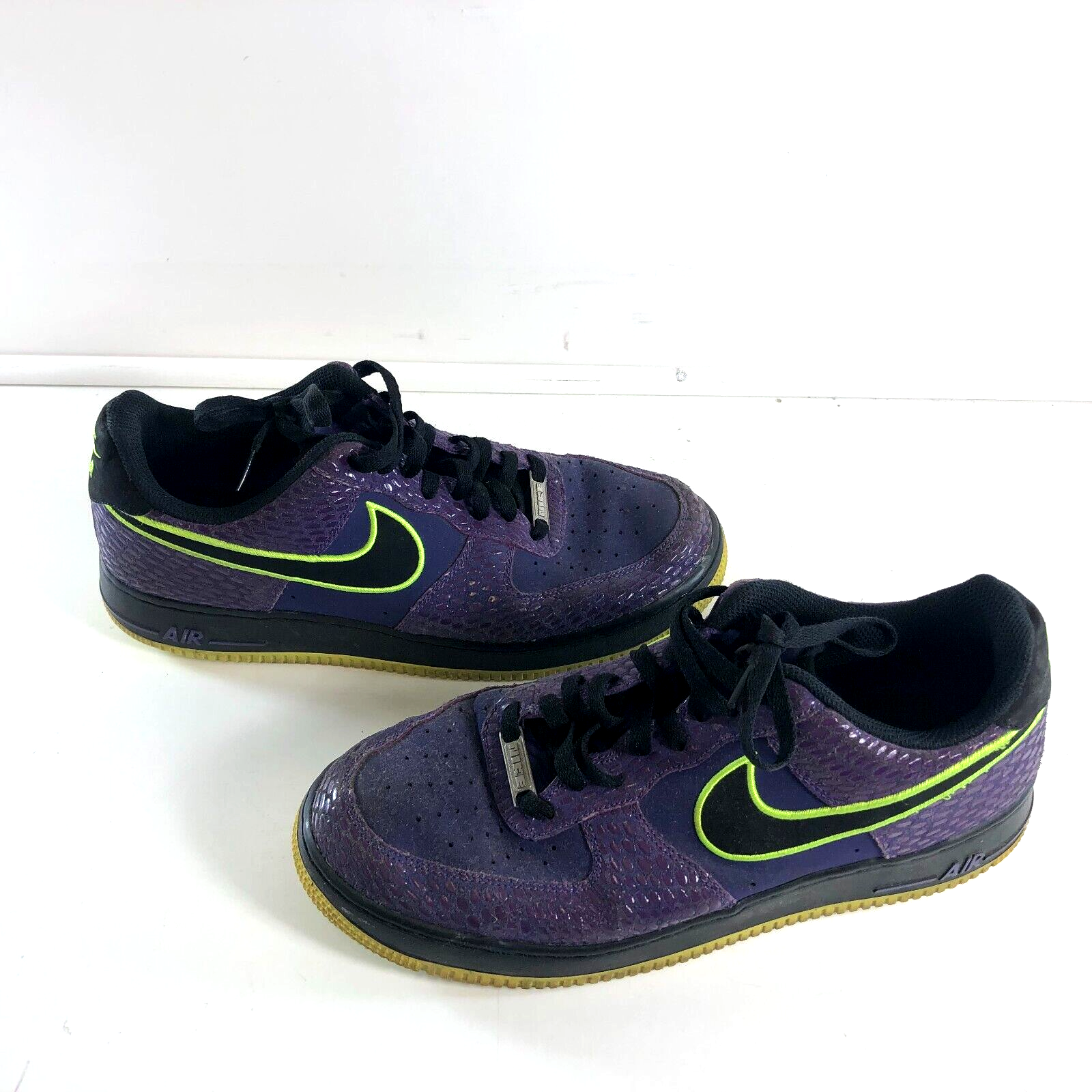 Nike Air Force 1 Low Court Purple Black Volt Size 11 2013 Rare Release