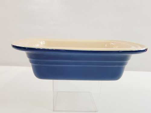 Le Creuset Blue Stoneware 11” Deep-Dish Loaf Pan w/ Wide Edges - Picture 4 of 9