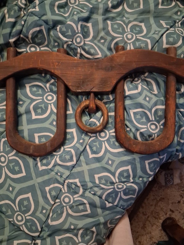 antiquo dbl ox puller wood with hook
