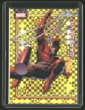 2026 Topps Chrome Marvel Comics #25 Daredevil Gold X-Fractor /50