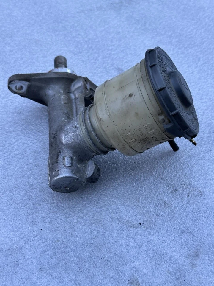 Acura Integra 1993 cilindro maestro de freno sin ABS 46100ST7013 Foto 2 de 4