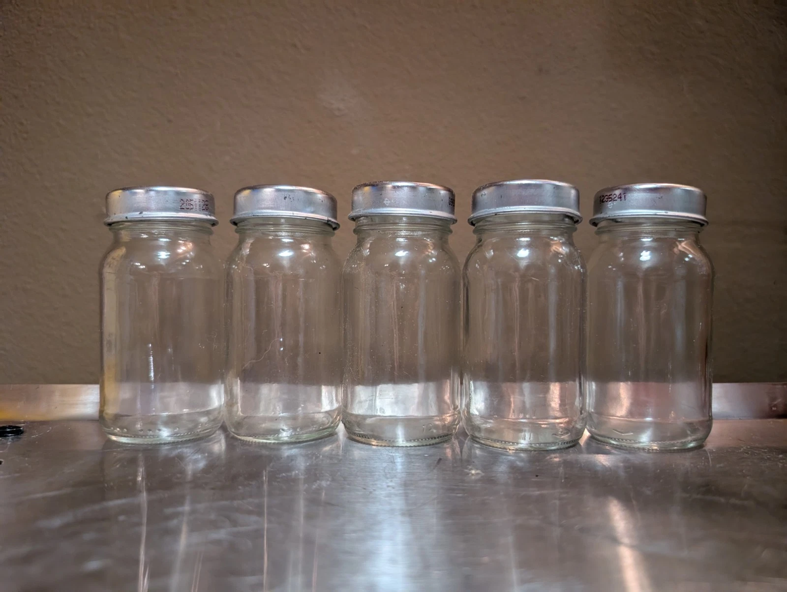 Lot of 5 JUNIOR Vintage Glass Gerber Baby Food Jar Set Of Five With Metal Lids
Opens in a new window