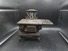American MINIATURE CAST-IRON STOVE Crescent Salesmans Sample, Vintage Toy NICE