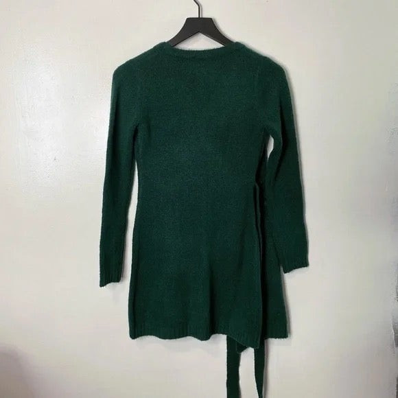 Lulu's Memory Making Forest Green Embroidered Wra… - image 7