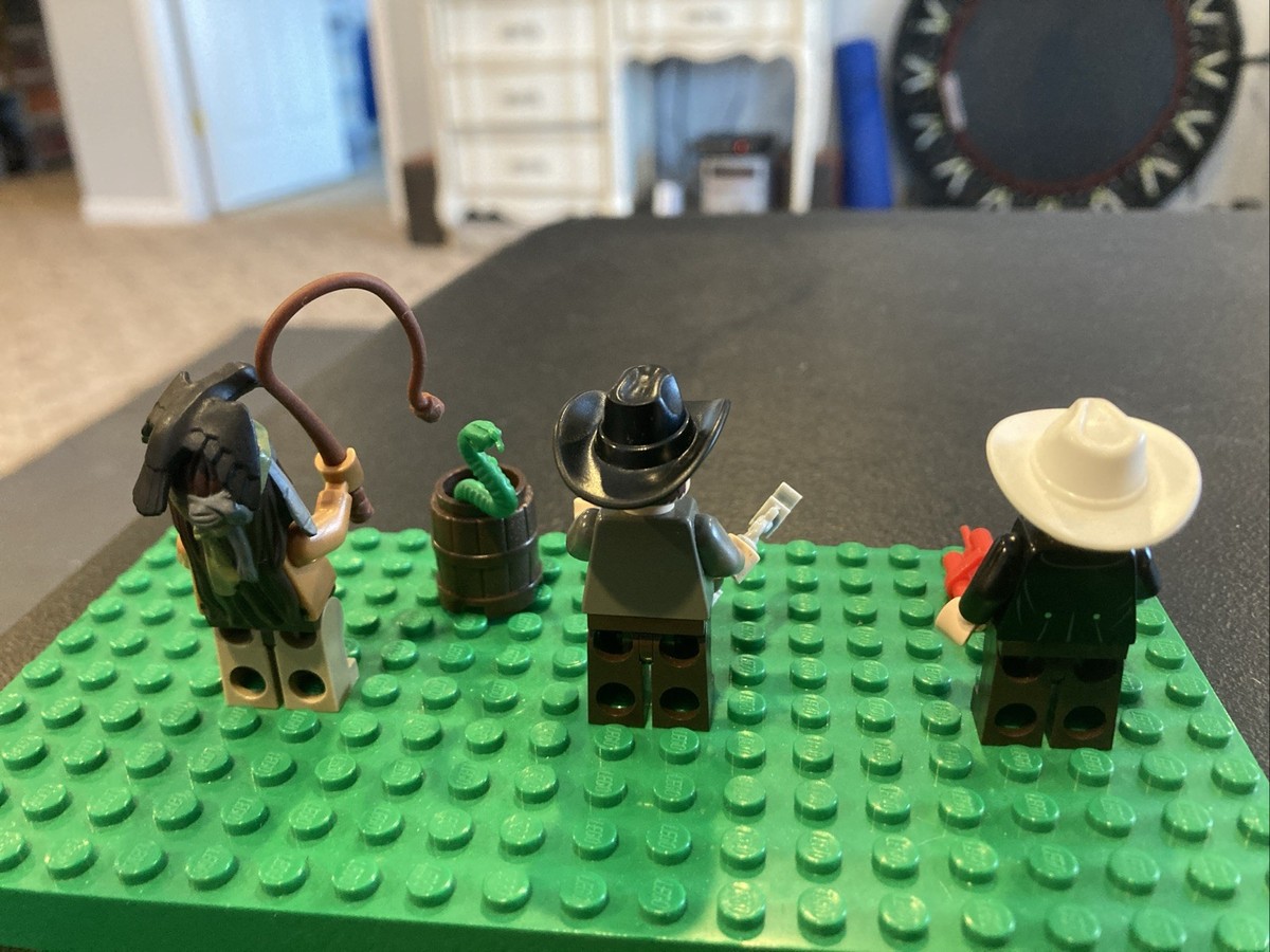 Lego Lone Ranger Western West Tonto Sheriff Minifigs Whip Gun