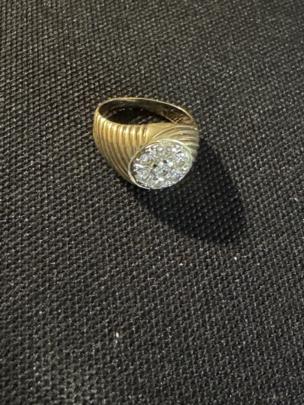 Men’s solid gold diamond cluster ring. Genuine go… - image 2