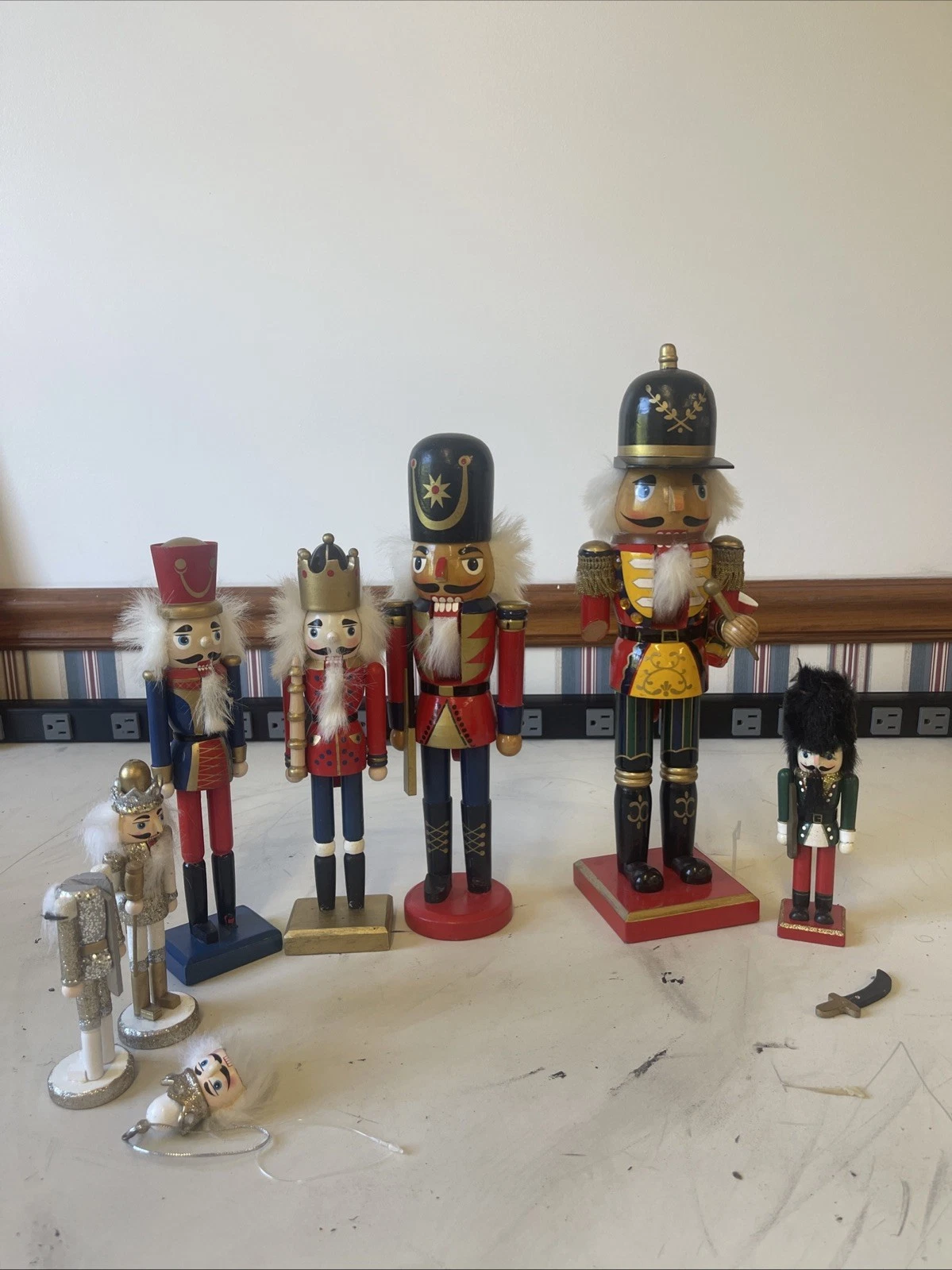 Christmas Wooden Toy Soldier Nutcracker Collection – 7 Pcs.