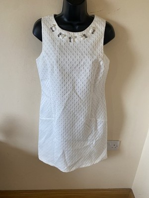 Ivory Jewel Encrusted Dress Size 10 By Dunnes ( 3363)